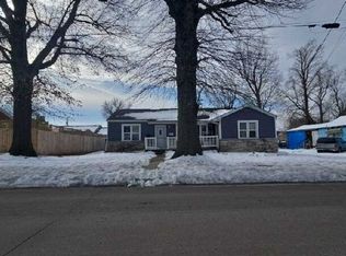 803 W Boulevard St, Marion, IL 62959