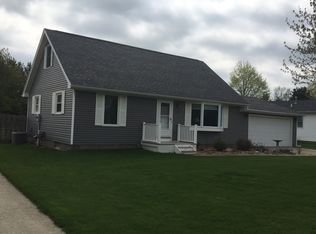750 Cross St, Portland, MI 48875