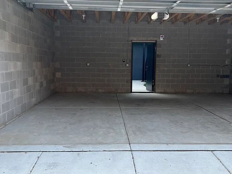 4934 S Champlain Ave #3 — Photo 12