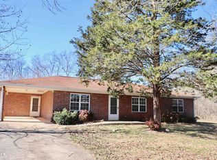 583 8th St, Statham, GA 30666