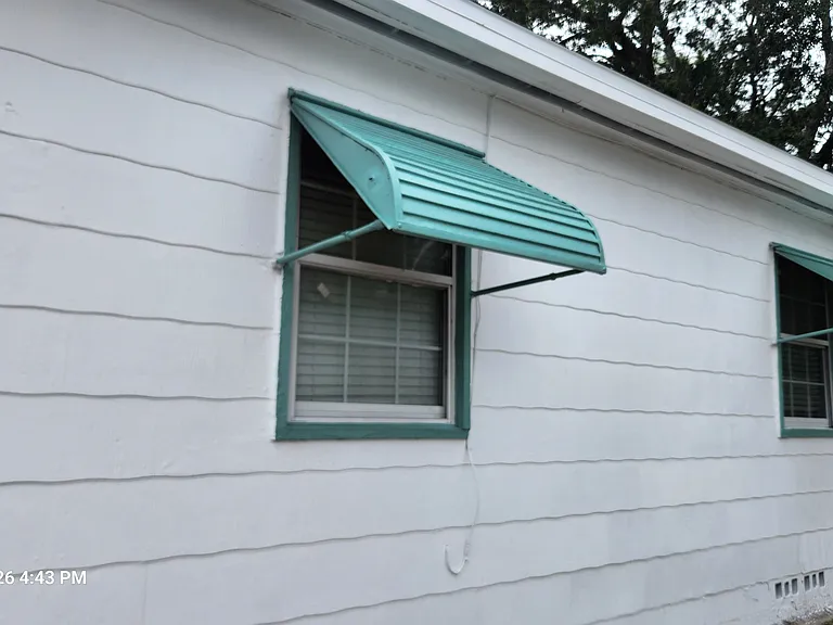 1316 Springdale St — Photo 5