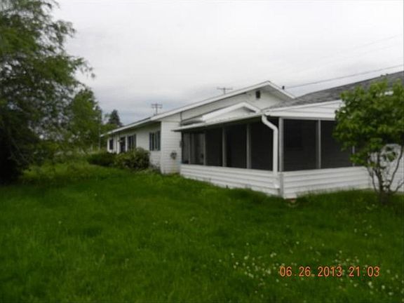 2nd image of 109 E Mink Ave