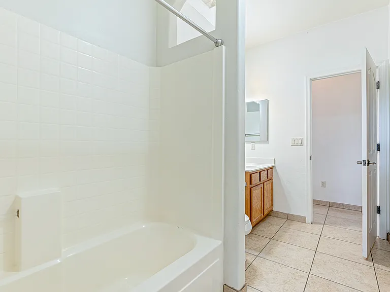 345 E Camino Del Abeto — Photo 12
