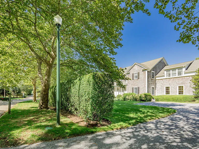 110 Fox Hollow Ln — Photo 42