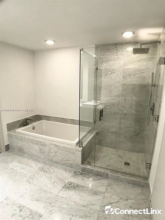 1 bed, 2.0 bath, $4,500 — Photo 3