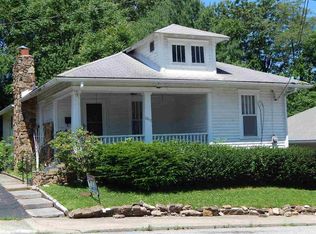 1017 R St, Bedford, IN 47421