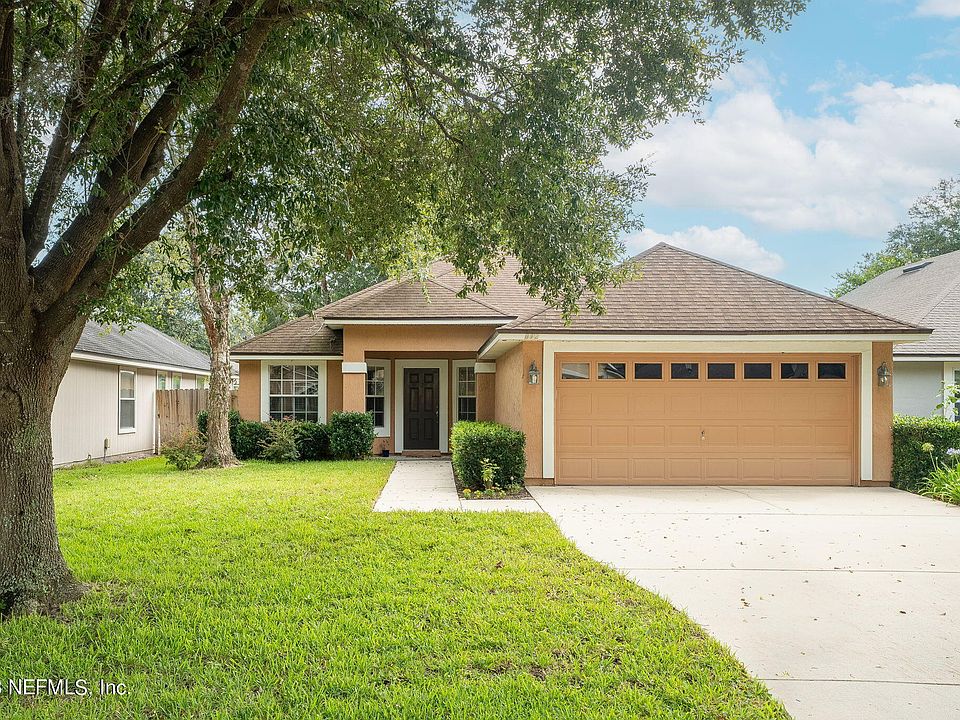 1st image of 812 MARJORIES Way