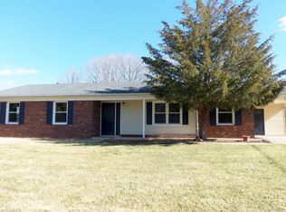 2421 White Horn Dr, Kernersville, NC 27284