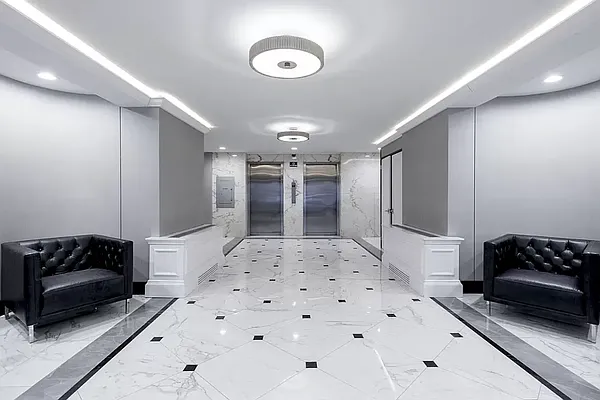 Rented by Compass | media 32