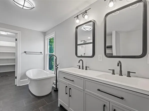632 Stokesburg Rd, Walnut Cove, NC 27052