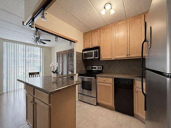 4th image of 9981 Shore Rd #13B
