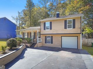 884 Forest Path, Stone Mountain, GA 30088