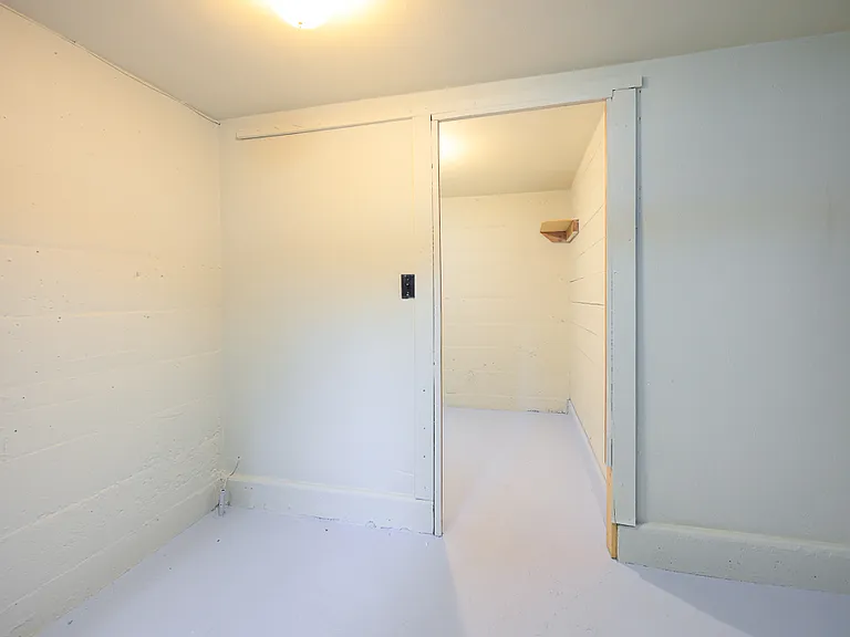 408 11th Ave S #408 — Photo 12