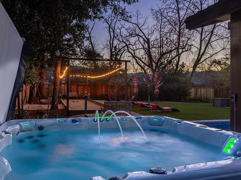 610 Harvest Ln — Photo 48