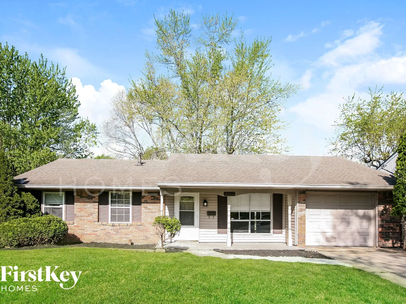 3 bed, 2.0 bath, 1271 sqft, $1,845 — Photo 1