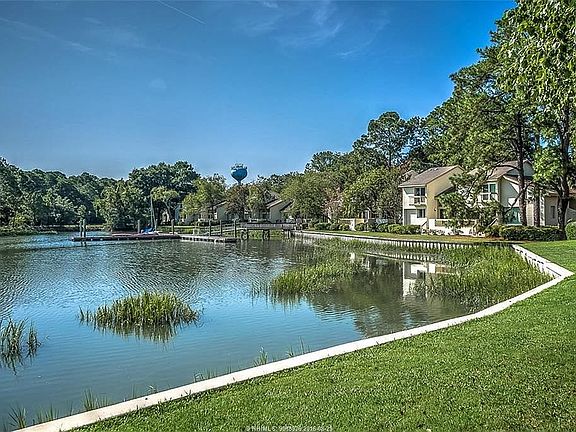 4th image of 226 S Sea Pines Dr APT 1615