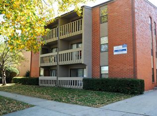 203 E Healey St, Champaign, IL 61820