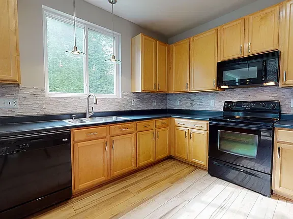8186 Cohosh Ct — Photo 9