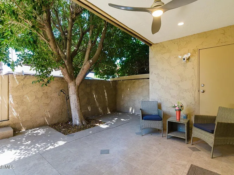 4950 N Miller Rd #100 — Photo 22