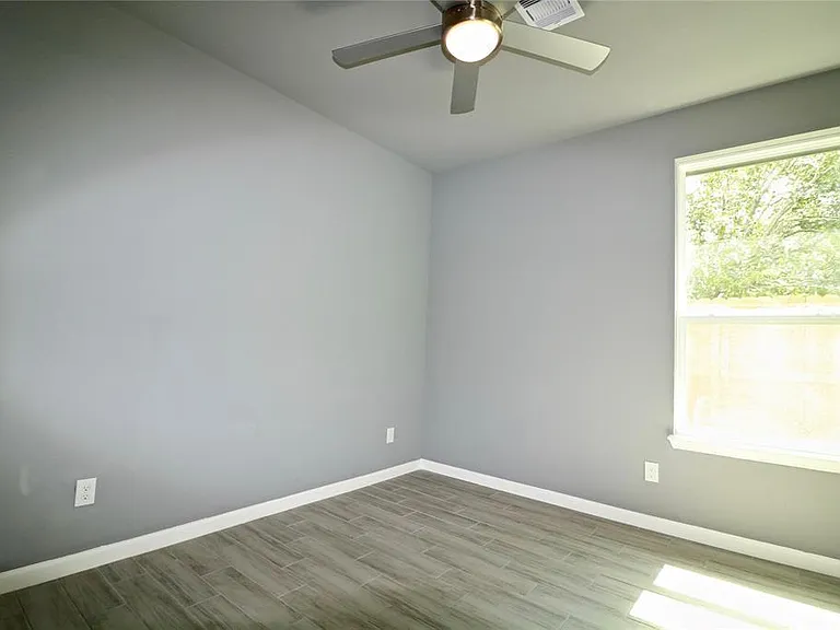 4238 Aledo St — Photo 14