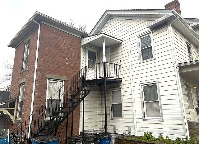 1st image of 138 Wooster St #2R