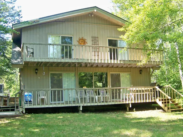 5177 Pinecrest Dr, Elmira, MI 49730