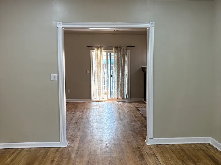 2536 Calvert St #2 — Photo 17