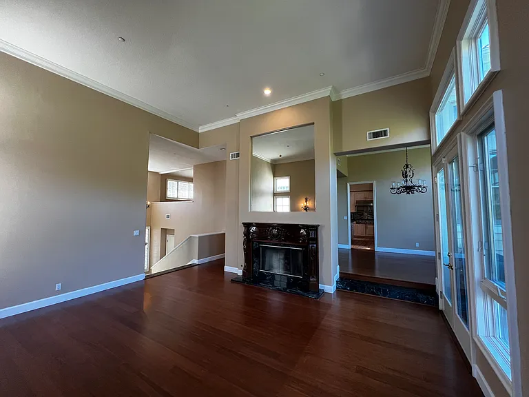 2357 Brookshire Ln — Photo 60