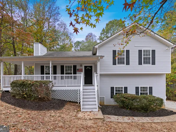 84 Rainbow Ln, Hiram, GA 30141