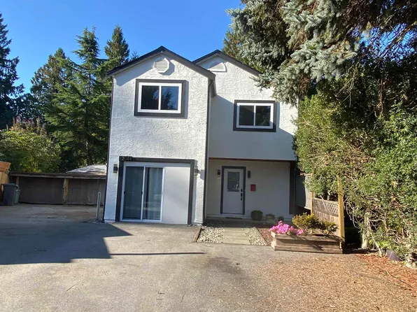 12044 McIntyre Ct, Maple Ridge, BC V2X 8M8