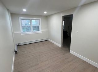 88 Garfield Ave #1, Jersey City, NJ 07305