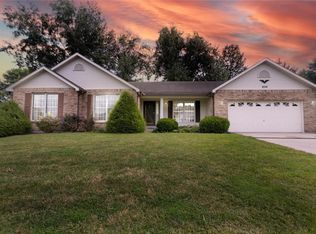 820 Brookwood Bend Trl, Saint Peters, MO 63376