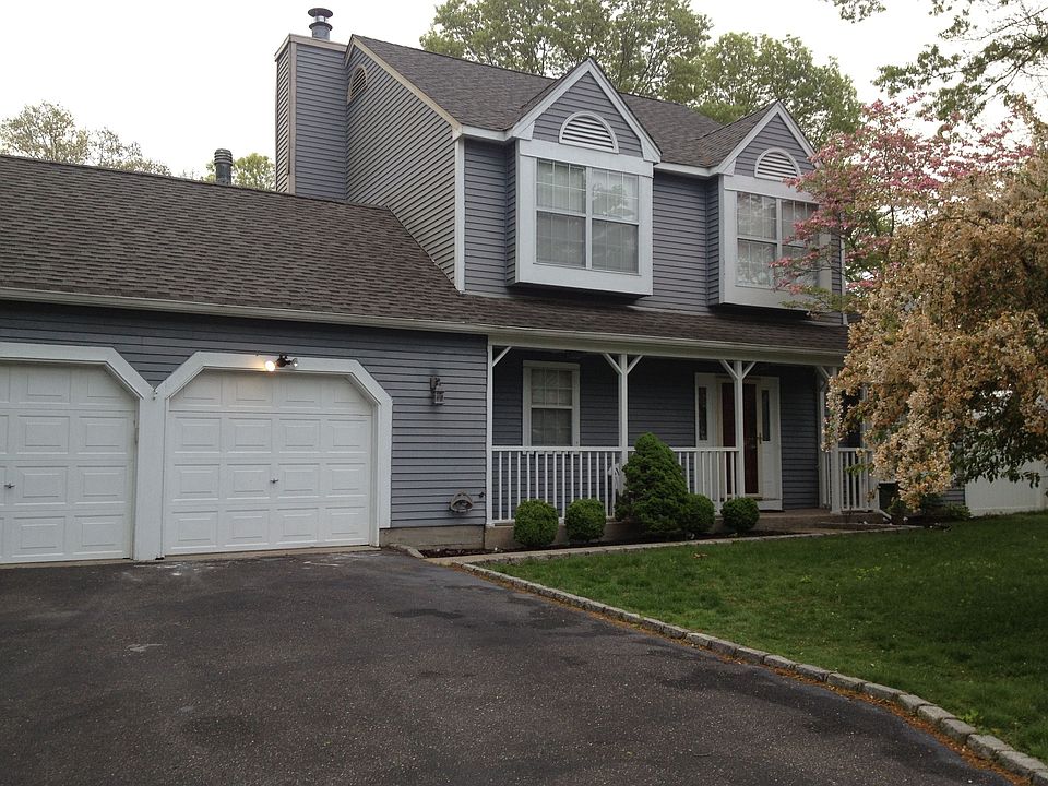 1st image of 3 Gregg Ln