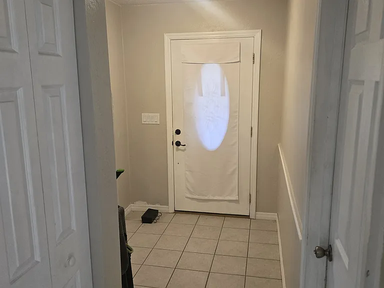 1220 Franklin Dr — Photo 11
