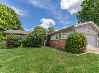 1544 S Sieger Dr, Springfield, MO 65804