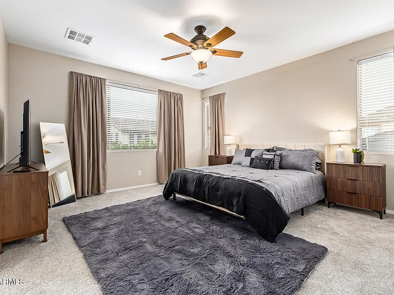 3143 S Southwind Dr — Photo 23