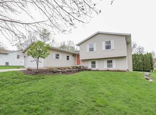 726 Mellum Dr, Stoughton, WI 53589