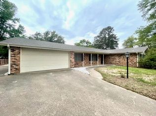 1915 Franklin Dr, Longview, TX 75601
