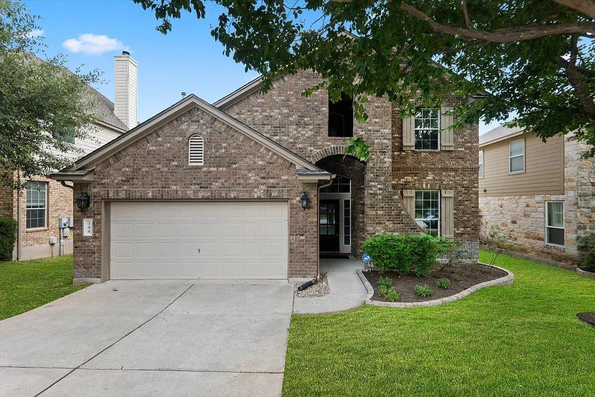 5 bed, 3.0 bath, 2978 sqft, $2,895 — Photo 3