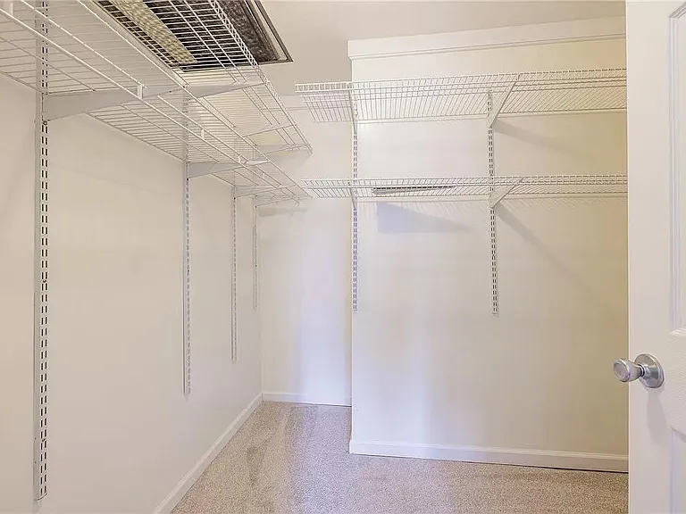 171 Meadow Dr — Photo 13