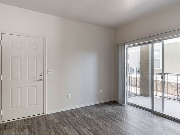 Cuestas-Apartment-Homes-(6)