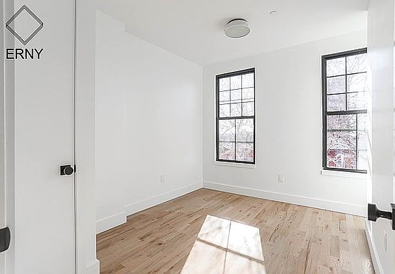 2nd image of 1269 Herkimer St #3F