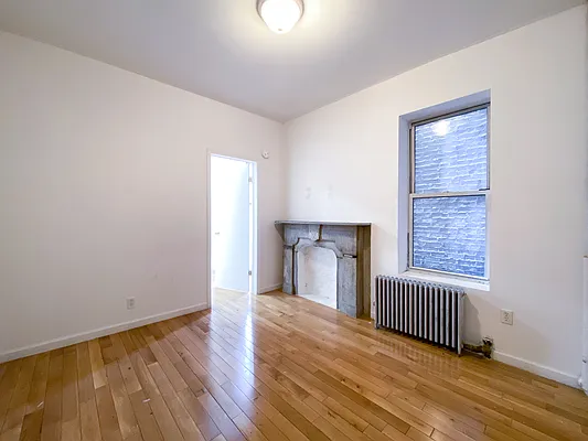 Rented by Compass | media 20