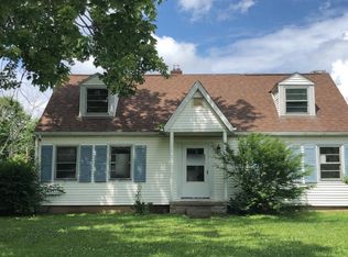 610 Ridge Ave, Aurora, IN 47001