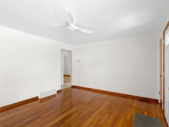 4th image of 86 Sunnyside Ln