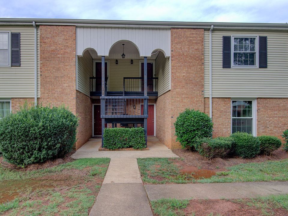 1st image of 4615 Coronado Dr APT F