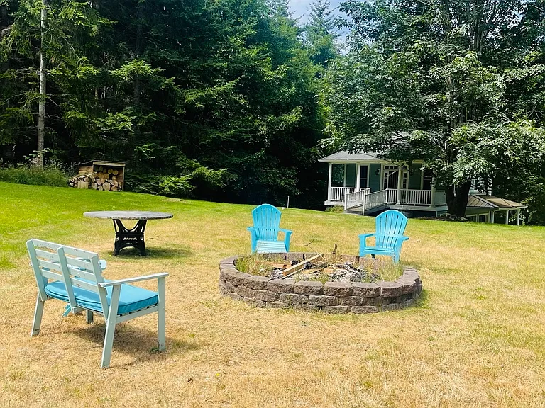 3765 Amble Rd — Photo 21