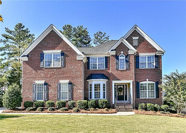 1st image of 13018 Avila Ct
