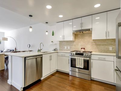 501 Hudson Ave #302, San Francisco, CA, 94124