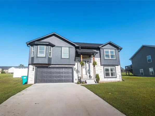 11103 Paula Gayle St, Rolla, MO 65401